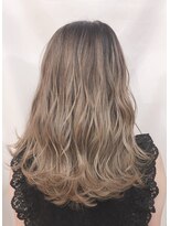 ネオリーブエクラ 上野御徒町店(Neolive eclat)&nbsp;グレージュバレイヤージュ　neolive eclat 上野御徒町