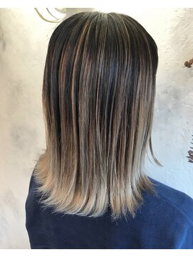 ヘアスタジオニコ(hair studio nico...) バレイヤージュ
