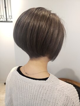 ヘア ケア ディエイチケー(HAIR CARE DHK) 綺麗見せショートボブ
