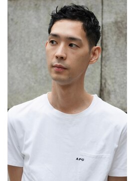 にもう ナチュラルツーブロックアップバング