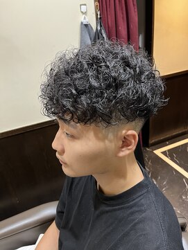 ヒロギンザバーバーショップ 神楽坂店(HIRO GINZA BARBER SHOP) フェード×プードルパーマ