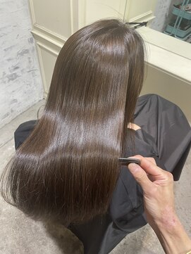 ロロ(ro-ro) 【恵比寿 ro-ro】ダメージを受けやすい繊細毛さんも潤艶髪