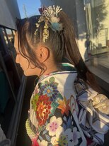 マカロンコワフュールドウシワカマル(macaron coiffure de ushiwakamaru)&nbsp;成人式ヘアー