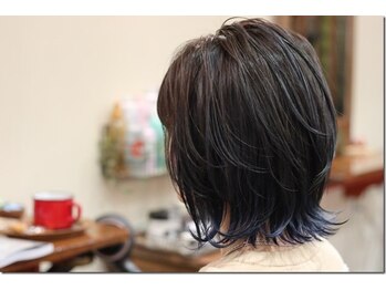 モク(MOKU)の写真/もちが良いカットが得意。自宅でもサロン帰りの仕上がりが長く続きます。