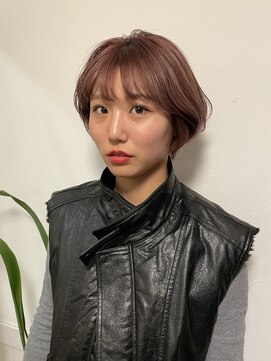 リンダ Linda ピンクベージュ　ハイトーンカラー