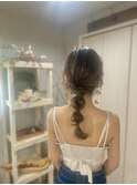 【花嫁ヘア】ルーズな編みおろし