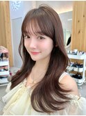 小顔前髪顔まわりくびれヘアレイヤーフェミニンロング