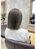 くくるか、手ぐしだけでok＊ミディアム＊コントラストハイライト