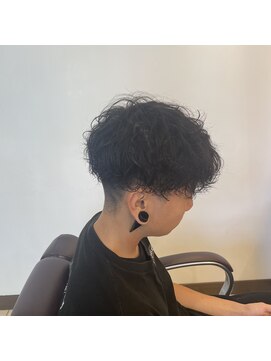 ソレイユ フタガワ(SOLEIL FUTAGAWA) ツイストスパイラルパーマで爽やかに。