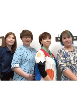 【白髪ケア×頭皮ケア専門店】女性同士だから相談しやすい♪大人女性目線で髪や頭皮のお悩みを解決◎