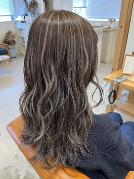 メルク(merc) カール/セミディ/シアーカラー/姫カット/宇都宮