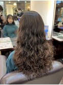 ボタニカルリペアエアウェーブでダメージレスな個性派髪【貴也】