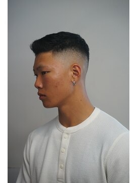 アパッシュ 大町店(Apache) フロントアップスキンフェード