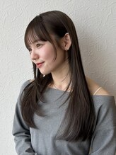 ブローチェアヴェダ&nbsp;顔まわりレイヤー、レイヤースタイル［郡山美容室、アヴェダ］