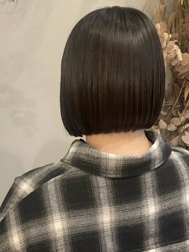 ヒトイロ(hitoiro) ミニボブ