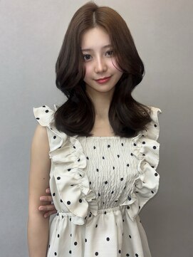 エミーバイモアムー(Emmie byMoremuu) くびれ巻き