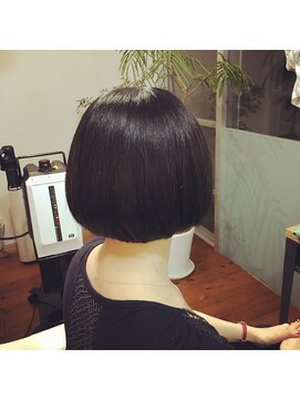 モンスティル(MON STYLE) グラデーションボブ