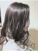 【ボタニカルグロスカラー】セミロンググレージュカラー