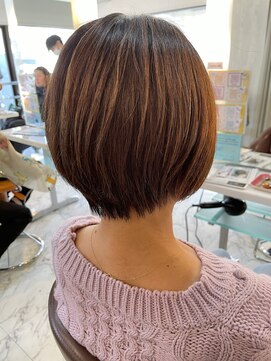 トモズヘアデザイン(Tomo's Hair Design) ショートボブ