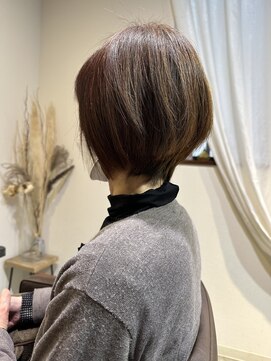 ワ ヘアー(wa-hair) 小顔首長ショートボブ　髪質改善　潤ツヤ　ミセスくびレイヤー