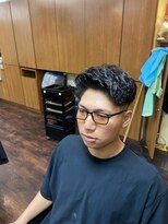 ありとみ&nbsp;ショートハーパーフェード