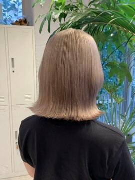 スタン 渋谷(Stam) カール/シアーカラー/セミディ[渋谷/渋谷駅]