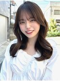 20代30代40代◎前髪パーマ韓国風巻きくすみベージュお団子ヘア