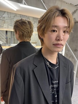 サイン メンズ 表参道(SIGN men's) フェザーカットダウンパーマセンターパートダブルカラー