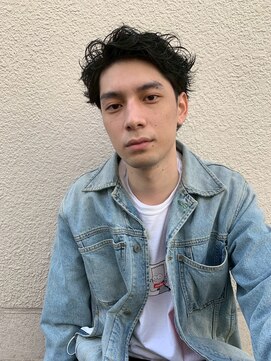 アワーズ 南青山(Our's) ブルーブラック/フェザーパーマ/スパイキーショート[南青山]