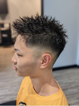 リーブルサニー(Libre Sunny)の写真/【八乙女駅徒歩1分】ショートヘアなら《Libre Sunny》ビジネスショートから束感スタイルまで幅広く対応。