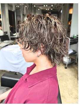 アストラ(ASTRA) MEN’S HAIR/波巻ツイストスパイラル/フェザーパーマ/札幌駅