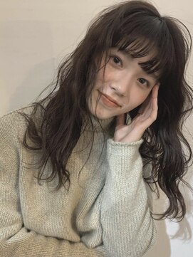 シーカ ニカイ(siika NIKAI) ゆるふわニュアンスパーマ