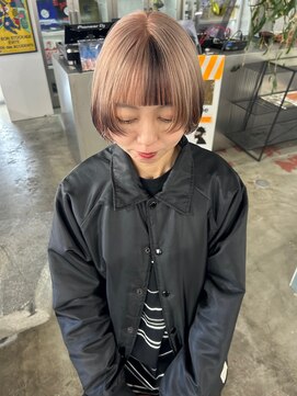 ハイトーンボブ　デザインカラーボブ
