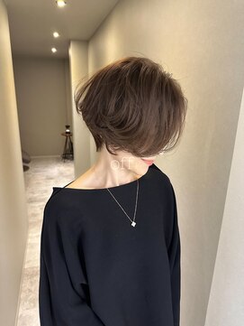 オフ(off) ショートボブ