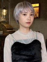 チルト(chillt.) creative short design color