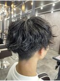 大人かっこいい前下がりスパイラル