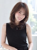 ノラ ギンザ(NORA GINZA)&nbsp;レイヤーカット×ミディアム×前髪あり20代30代40代50代60代
