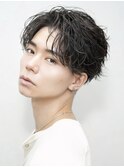 緩めで動きを見せたい方◎ケアパーマ ツイストスパイラル