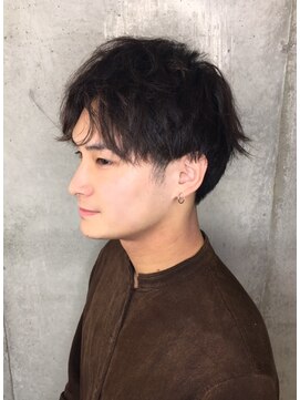 ゼンコー アオヤマ(ZENKO Aoyama) 横顔が素敵に決まるスウィングコンマヘア[表参道/青山/表参道駅]