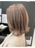 外ハネ前下がりボブ×伸ばしかけヘア簡単スタイリング×透明感