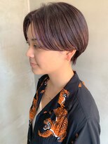 テトヘアー(teto hair) ハンサムショート、センターパート、ピンクパープル