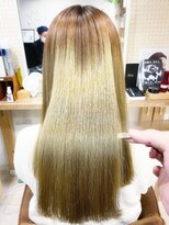 アンフィシュピトロワ(AnFye spi tlow)&nbsp;ブリーチ毛の方をジュエリーシステム×LULUTr×縮毛矯正で艶髪♪