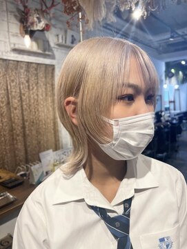 トロニー(TLONY) ハイトーンウルフ　ブロンドベージュ　ハイトーンカラー