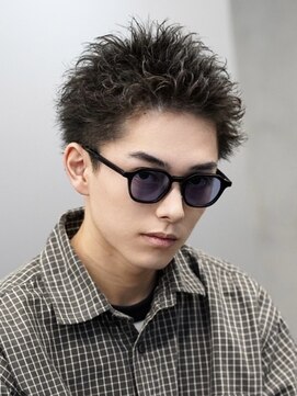 フィフス トウキョウ (fifth TOKYO) ビジネスショートスパイキーショートパーマツーブロック刈り上げ