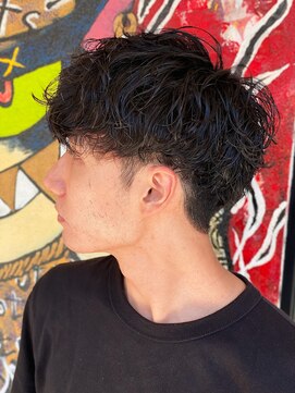 スウェル 船橋店(Swell) ダークアッシュ/アッシュブラック/カルマパーマ/ベリーショート