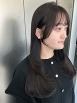 ビューナゴヤ 名駅(VIEW NAGOYA)&nbsp;黒髪/ボブルフ/小顔/おくれ毛/レイヤーカット/ロングレイヤー