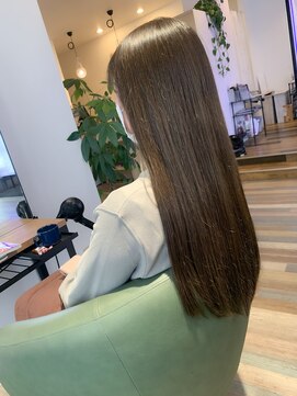 ヘアースパリゾート リアン 燕三条店(Lien) オリーブベージュ_