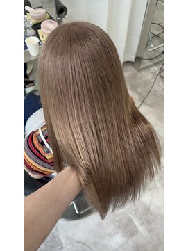 エトワール(ETOILE) 神戸三ノ宮/ムラ修正/履歴修正/ブリーチ/ハイトーンミルクティー