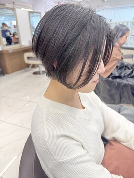 アッシュ 下北沢店(Ash) バッサリカット!前下がりショートボブ
