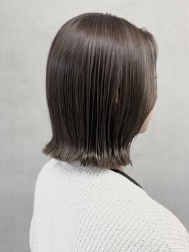 メグロ 相模大野(MEGURO) ミディアムレイヤーカット/大人ガーリー/似合わせカット242